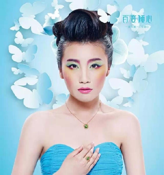 港福珠寶《百變傾心》一款多戴彩寶系列新品盛大發(fā)布！